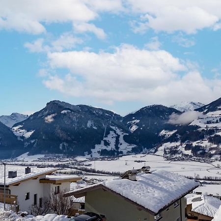 Monis Apartment Ramsau im Zillertal Eksteriør billede