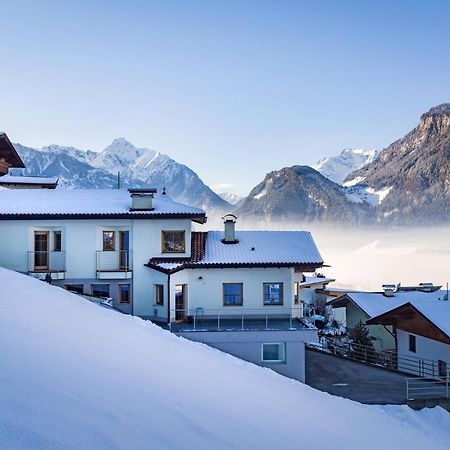 Monis Apartment Ramsau im Zillertal Eksteriør billede