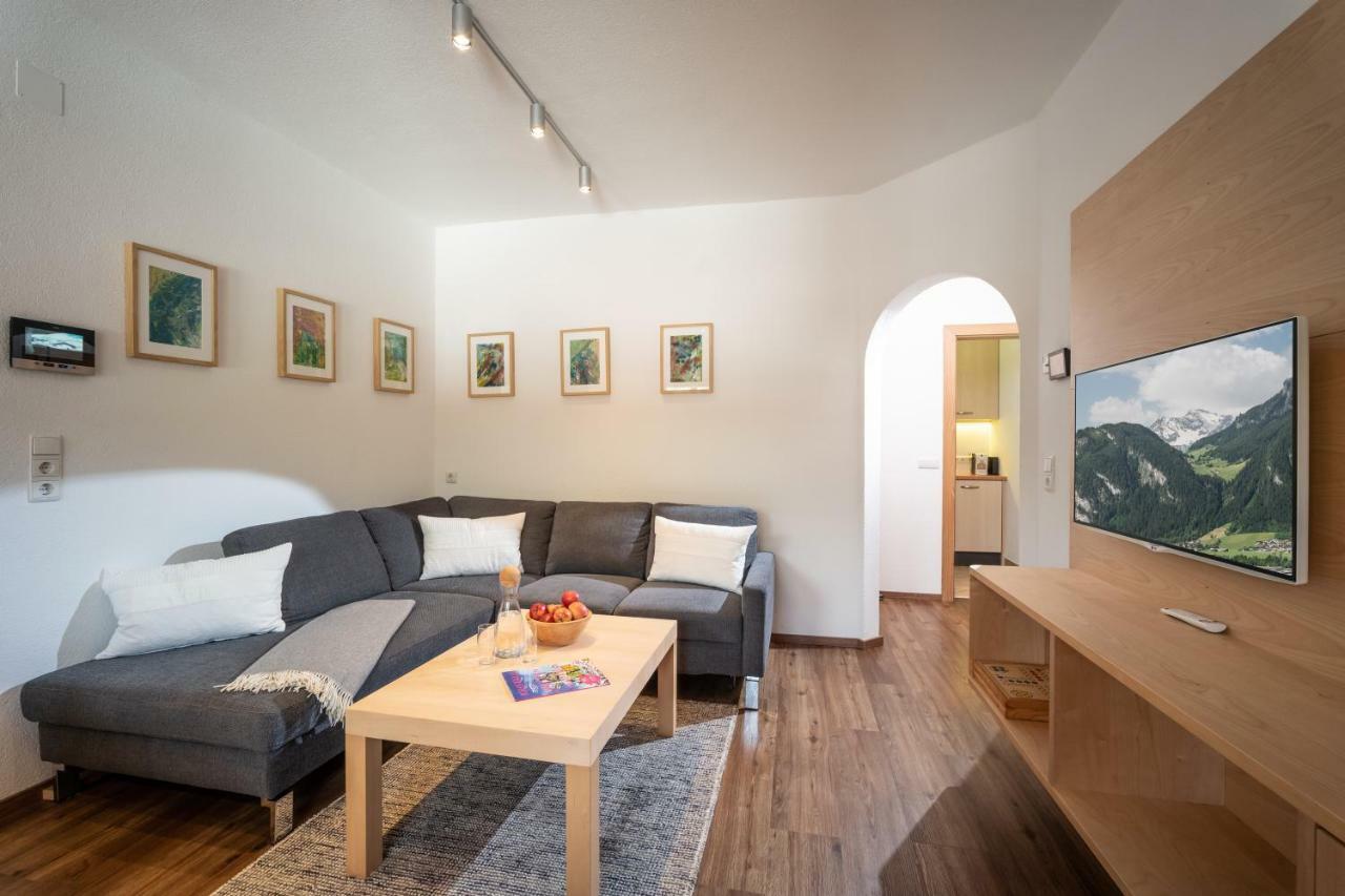 Monis Apartment Ramsau im Zillertal Eksteriør billede